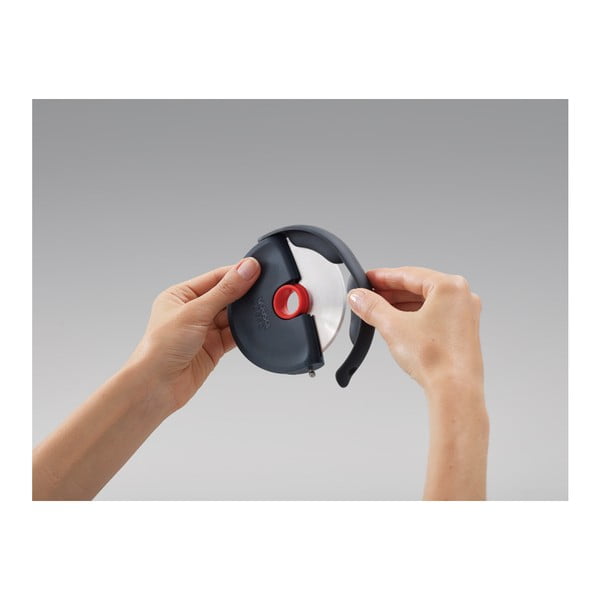 Silikona/nerūsējošā tērauda griezējs picai Disc – Joseph Joseph-image-2