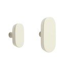 Krēmkrāsas dižskābarža masīvkoka sienas āķi (2 gab.) Arely – Kave Home