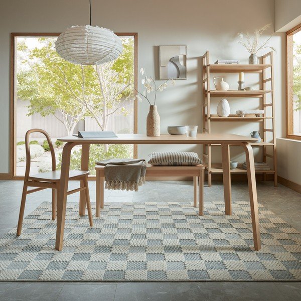 Zils mazgājams paklājs no kokvilnas maisījuma 155x230 cm Muted Checkerboard – Flair Rugs-image-2