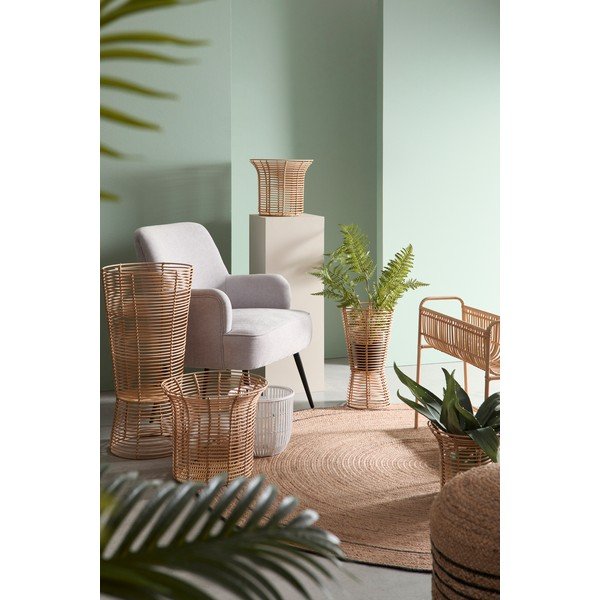 Gaiši pelēks atpūtas krēsls Ernestine – Yes Everyday-image-1