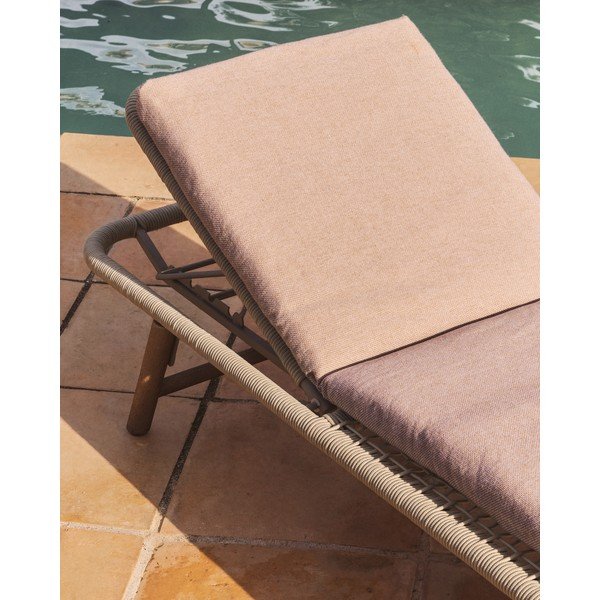 Bēšs dārza sēdekļa spilvens zviļņiem 50x175 cm Maoni – Kave Home-image-1