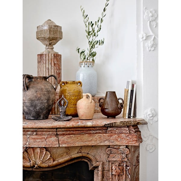 Polirezīna statuete (augstums 17 cm) Miiral – Bloomingville-image-1