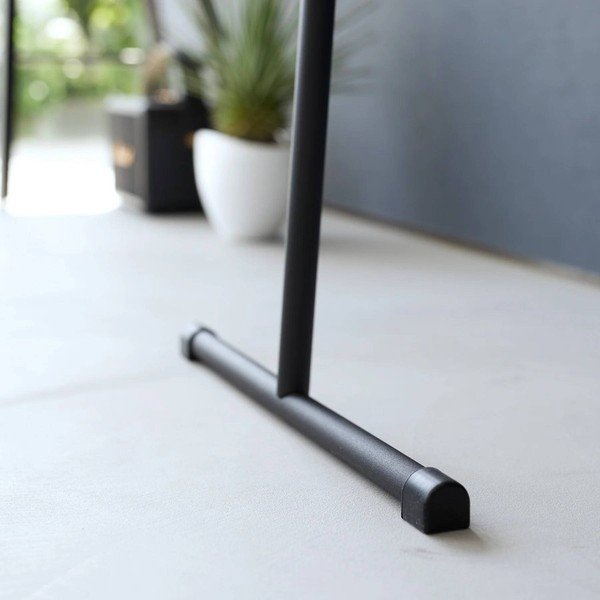 Melns metāla sienas pakaramais 38,5 cm Tower – YAMAZAKI-image-4