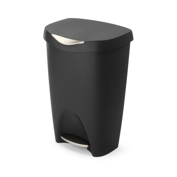 Melna plastmasas atkritumu tvertne ar pedāli 50 l Brim – Umbra-image-4