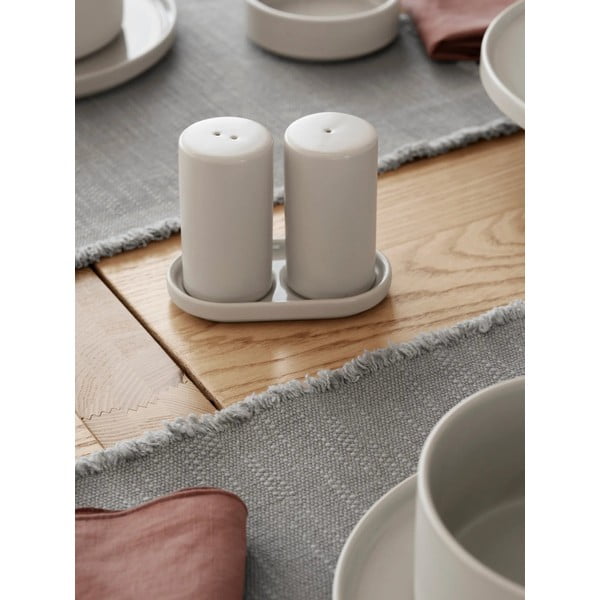 Sāls un piparu trauks ar statīvu Pilar – Blomus-image-1