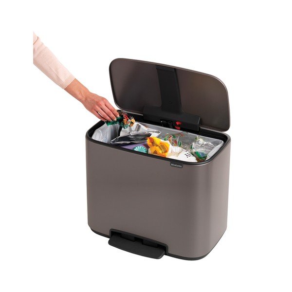 Pelēka tērauda atkritumu tvertne ar pedāli 36 l Bo – Brabantia-image-1