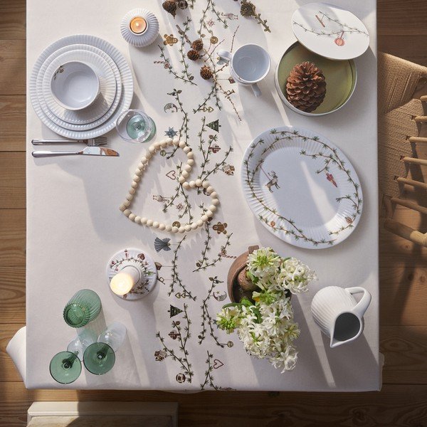 Porcelāna paplāte ar Ziemassvētku motīvu 27x34 cm Hammershøi Christmas – Kähler Design-image-4