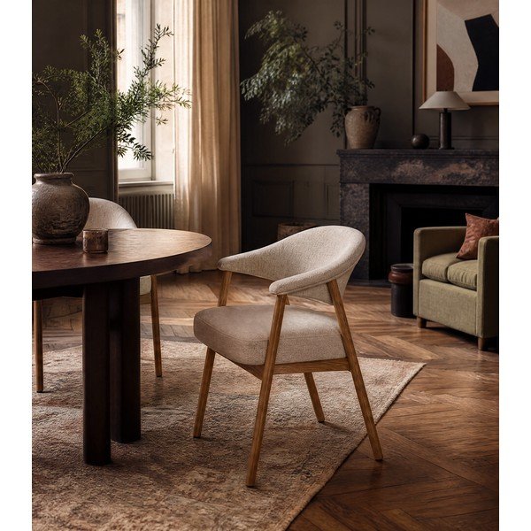 Krēmkrāsas ozola masīvkoka ēdamistabas krēsli ar roku balstiem (2 gab.) Elk – Unique Furniture-image-1