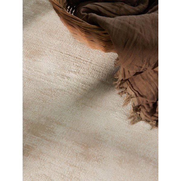 Ziloņkaula krāsas ar rokām darināts viskozes paklājs 80x150 cm Noemi – Vikosa-image-3
