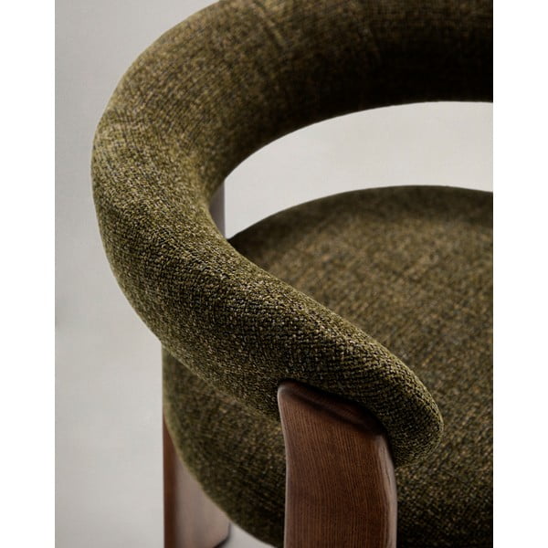 Haki/brūns oša masīvkoka ēdamistabas krēsls ar roku balstiem Granite – Kave Home-image-3