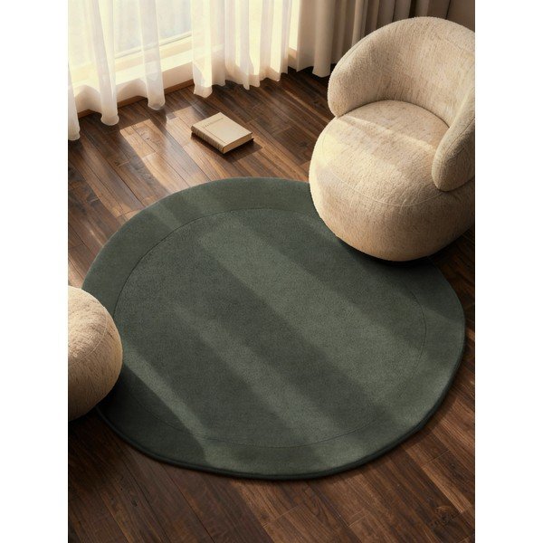 Tumši zaļš ar rokām darināts apaļš paklājs no vilnas maisījuma ø 160 cm Kari Organic – Villeroy&Boch-image-1