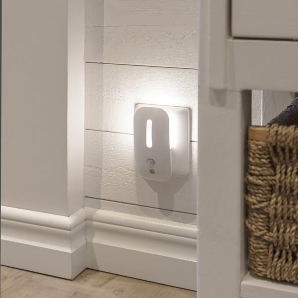 Balta LED nakts gaisma ar kustības sensoru – Star Trading-image-1