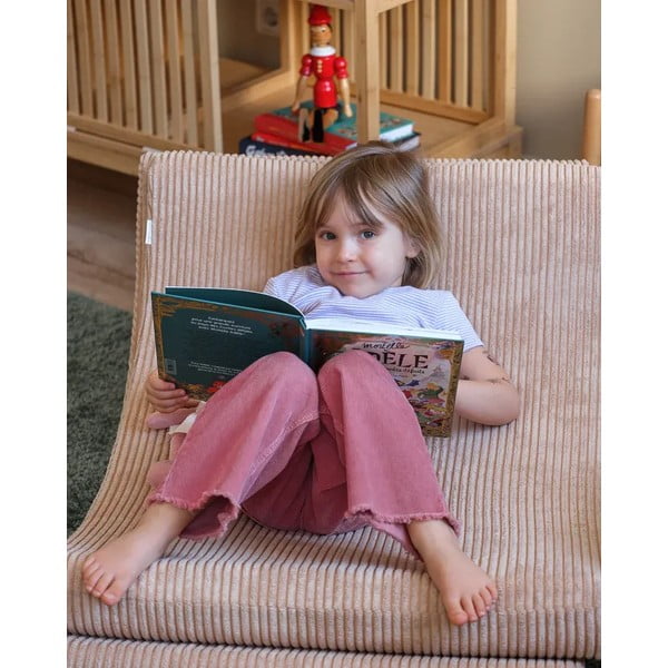 Gaiši brūns velveta bērnu atpūtas krēsls Moon – Wigiwama-image-3