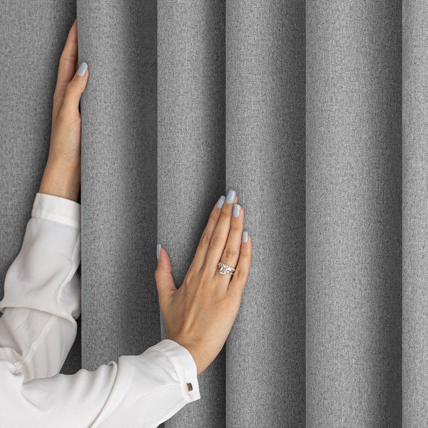 Pelēks gaismu necaurlaidīgs aizkars 140x250 cm Corita – Restilo-image-3