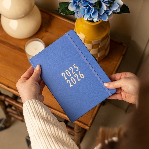 Dienasgrāmata 200 lpp. – Busy B-image-1