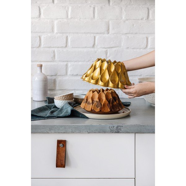 Cepšanas forma no alumīnija zelta krāsā Bonami Selection Volcania-image-3