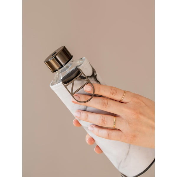 Melnbaltā stikla pudele no borsilikāta ar mākslīgās ādas apvalku Equa Mismatch Stone, 750 ml-image-3