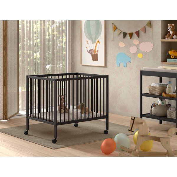 Antracīta pelēka dižskābarža masīvkoka bērnu sētiņa ar regulējamu augstumu/ar riteņiem 95x75 cm Dino – Vipack-image-1