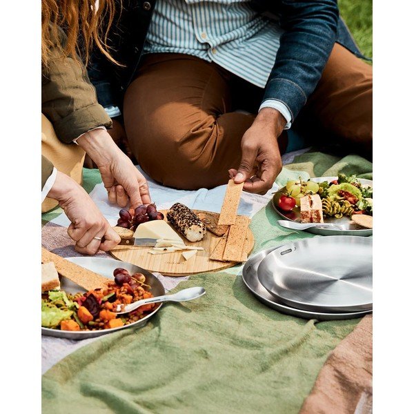 Sudraba krāsas nerūsējošā tērauda šķīvji (4 gab.) ø 25,5 cm – Black + Blum-image-3