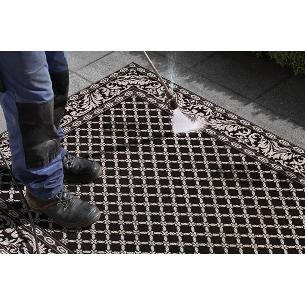 Melns un krēmkrāsas āra paklājs NORTHRUGS Royal, 160 x 230 cm-image-1