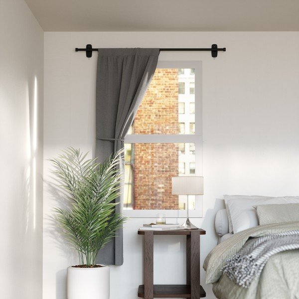 Matēti melna tērauda pagarināma aizkaru stanga 40 - 71 cm Adhera – Umbra-image-2