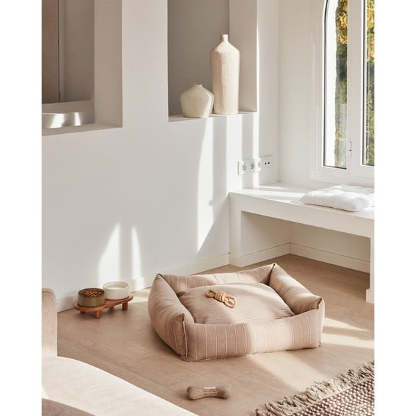 Brūna suņu gulta 75x75 cm Toby – Kave Home-image-1