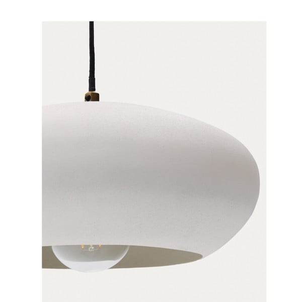 Balta piekaramā lampa ar metāla abažūru ø 40 cm Inda – Kave Home-image-4
