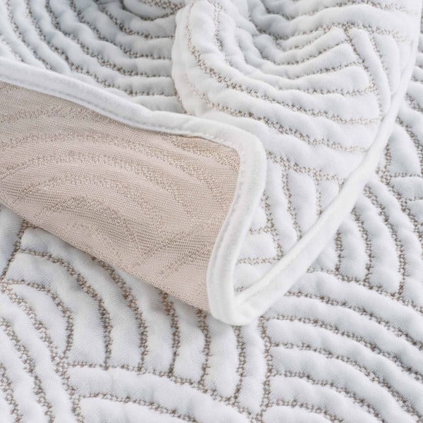 Balts/bēšs trikotāžas gultas pārklāja un spilvendrānas komplekts 220x240 cm Cassandra – douceur d'intérieur-image-2