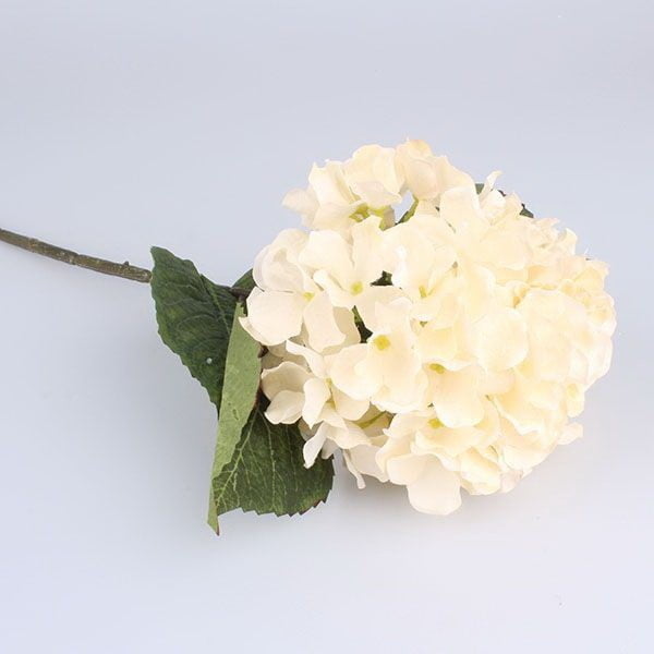Mākslīgais balts pušķis Dakls hortenzijas
