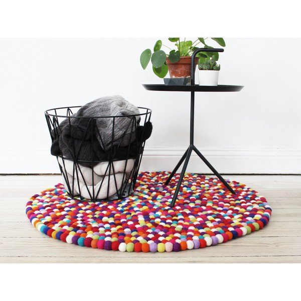 Tumši sarkans bumbiņu vilnas paklājs Wooldot Ball Rugs, ⌀ 120 cm-image-2