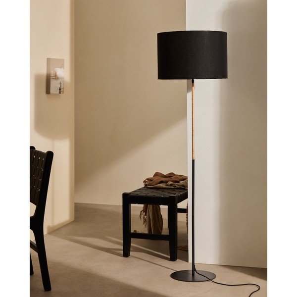 Melna stāvlampa ar auduma abažūru (augstums 160 cm) Canar – Kave Home-image-1