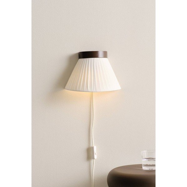 Balta/brūna tekstila sienas lampa ar vadu Alvar – Jotex-image-1
