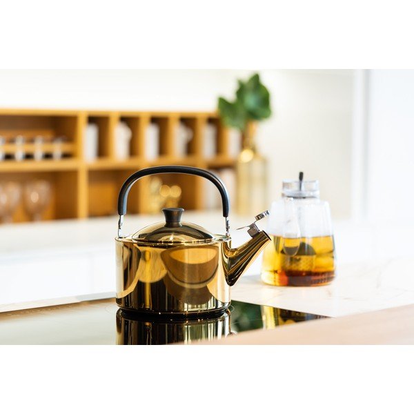Spīdīgas zelta krāsas nerūsējošā tērauda tējkanna 1,5 l Diamante – Vialli Design-image-2