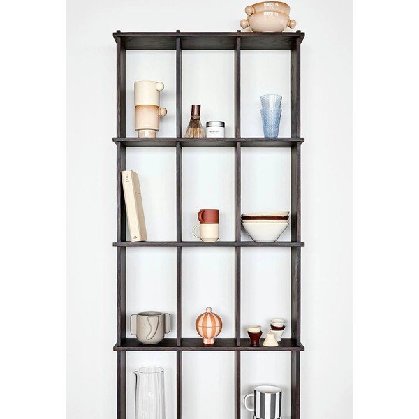 Tumša dabīga toņa daudzlīmeņu oša masīvkoka sienas plaukts 58 cm Grid – OYOY Living Design-image-1