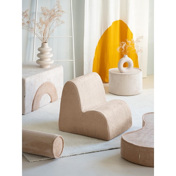 Gaiši brūns velveta bērnu atpūtas krēsls Cloud – Wigiwama-image-1