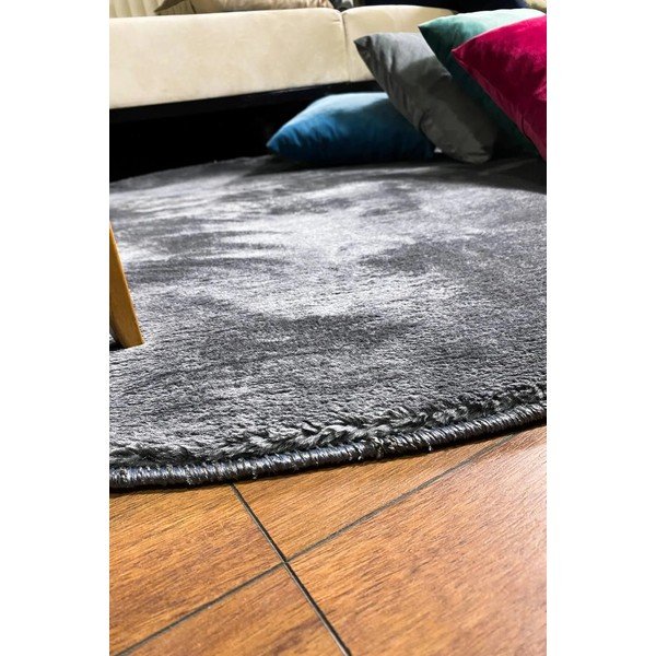 Antracīta pelēks mazgājams apaļš paklājs ø 80 cm Pelush Anthracite – Mila Home-image-1