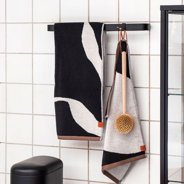 Melnbalti dvieļi no organiskās kokvilnas (2 gab.) 50x90 cm Nova Arte – Mette Ditmer Denmark-image-1