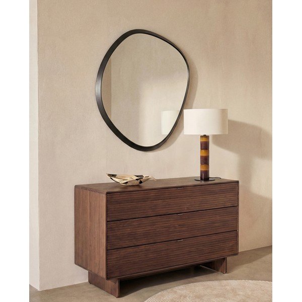 Tumša dabīga toņa kumode ar riekstkoka imitāciju 101x75x50 cm Norlen – Kave Home-image-1