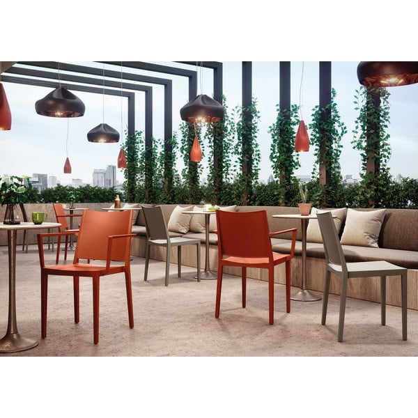 Gaiši brūns plastmasas dārza krēsls Mosk – Rojaplast-image-1