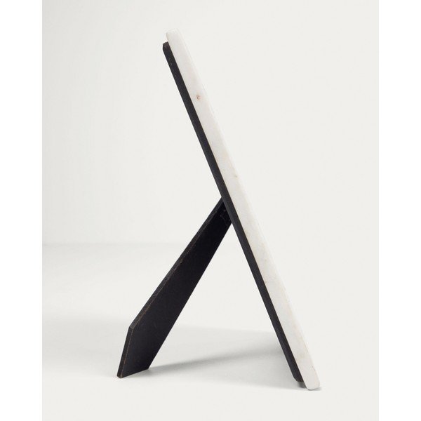 Balts akmens stāvošs foto rāmis 20x25 cm Vittoria – Kave Home-image-2