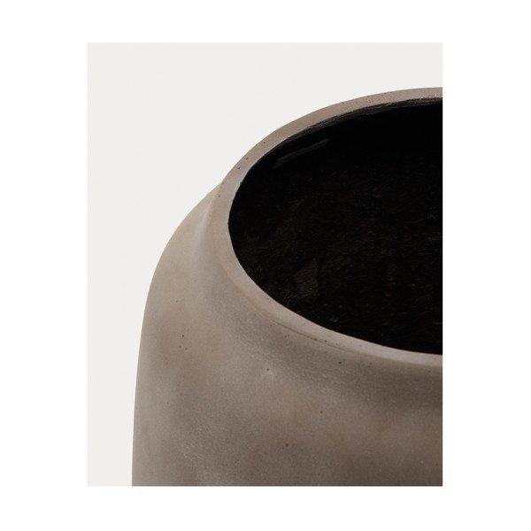 Betona puķu poda apvalks ø 53 cm Lira – Kave Home-image-2