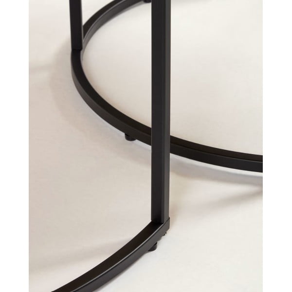 Brūni apaļi žurnālgaldiņi ar riekstkoka imitācijas virsmu (2 gab.) ø 80 cm Yona – Kave Home-image-3