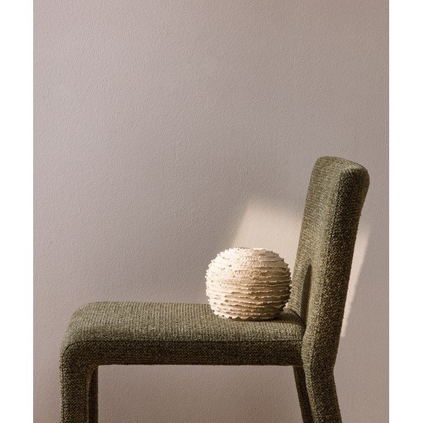 Krēmkrāsas keramikas rokām darināta vāze (augstums 15,5 cm) Evania – Kave Home-image-2