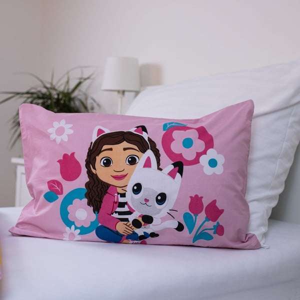 Rozā kokvilnas bērnu gultas veļa 100x135 cm Gabby's Dollhouse – Jerry Fabrics-image-3