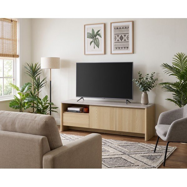 Balts/gaiša dabīga toņa TV galdiņš ar ozolkoka imitāciju 153x50x45 cm Dore – Marckeric-image-1
