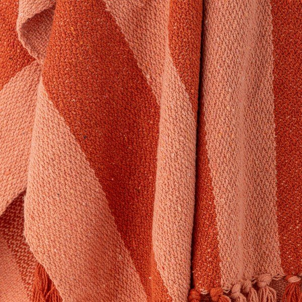 Sarkans atpūtas pleds no pārstrādātas kokvilnas 160x130 cm Frello – Bloomingville-image-4