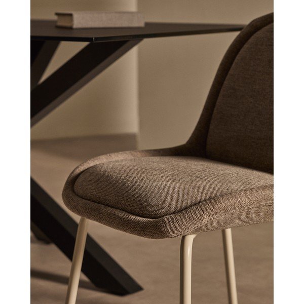 Pelēkbēšs pusdienu krēsls Aimin – Kave Home-image-2