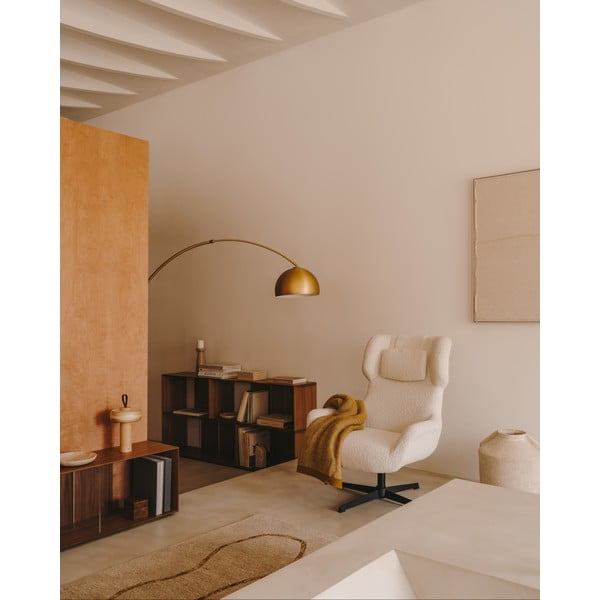 Krēmkrāsas atpūtas krēsls Zalina – Kave Home-image-1