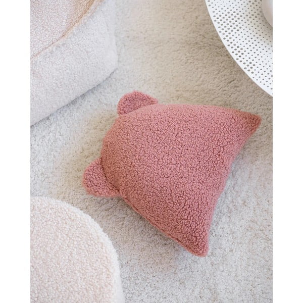 Rozā bērnu dīvāna spilvens no buklē auduma Bear – Wigiwama-image-4