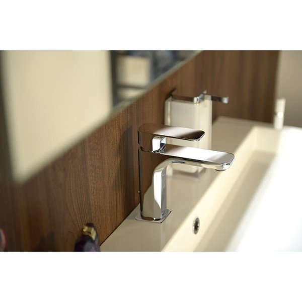 Spīdīgas sudraba krāsas stāvošs jaucējkrāns izlietnei Spy – Sapho-image-2